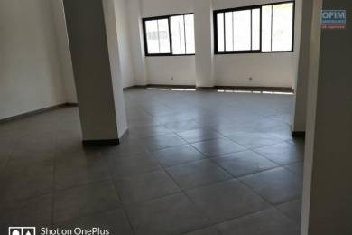 Location  Local commercial ANTANANARIVO () - MADAGASCAR