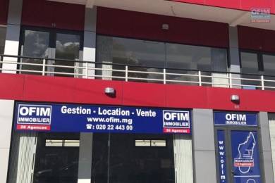 Location  Local commercial ANTANANARIVO () - MADAGASCAR