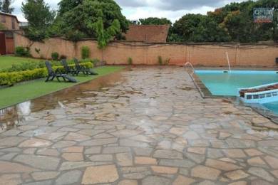 Location  Local commercial ANTANANARIVO () - MADAGASCAR