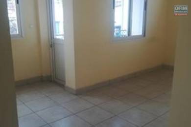 Location  Local commercial ANTANANARIVO () - MADAGASCAR