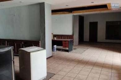 Location  Local commercial ANTANANARIVO () - MADAGASCAR