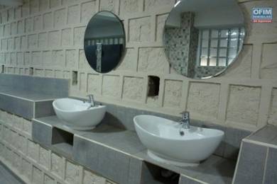 Location  Local commercial ANTANANARIVO () - MADAGASCAR