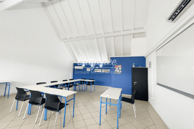 Location  Local Commercial Baie Mahault (97122) - GUADELOUPE