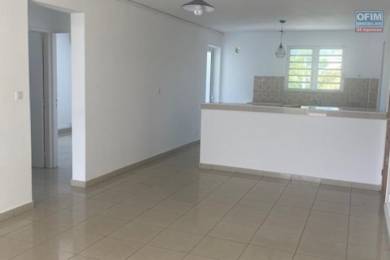 Location  Local commercial Sainte-Clotilde (97490) - REUNION