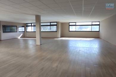 Location  Local commercial ANTANANARIVO () - MADAGASCAR