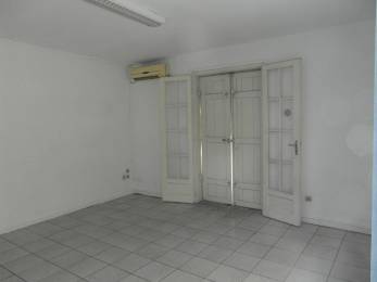 Location  Bureau / Local professionnel Saint-Denis (97400) - REUNION