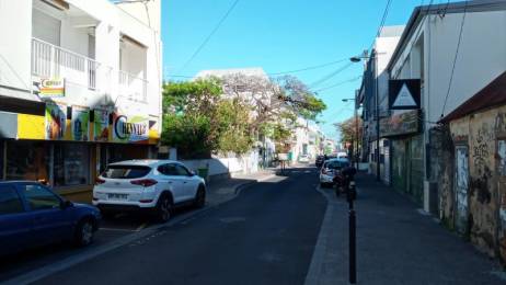 Location  Bureau / Local professionnel Saint-Pierre (97410) - REUNION