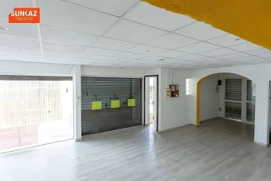 Location  Local commercial  Saint-Pierre (97410) - REUNION