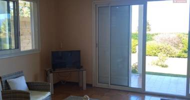 villa f4 rénovée  avec vue dégagée