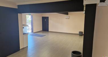 locaux activitÉ bureaux a vendre st-andrÉ, ile de la reunion