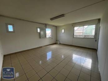 Location  Local commercial Mi-pente de l'Ouest (97435) - REUNION