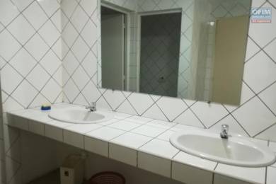 Location  Local commercial ANTANANARIVO () - MADAGASCAR