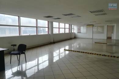 Location  Local commercial ANTANANARIVO () - MADAGASCAR