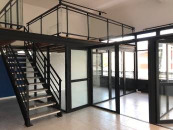Location  Local Professionnel Saint-Denis (97400) - REUNION