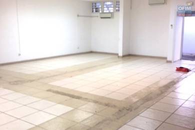 Location  Local commercial Le Port (97420) - REUNION