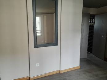Location  Bureau / Local professionnel Saint-Denis (97400) - REUNION