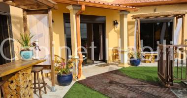 a vendre - une maison de type t6 de 120 m2 environ - plaine des cafres - 466 550 € hai