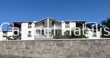 a vendre - appartement 67.45 m2 environ - etang sale les bains - 431 600 € hai