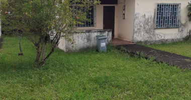 a vendre maison f4 de type satec, sur un terrain de 430 m2 , saint andré ville.