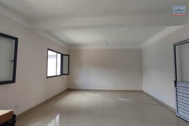 Location  Local commercial ANTANANARIVO () - MADAGASCAR