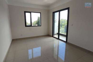 Location  Local commercial ANTANANARIVO () - MADAGASCAR