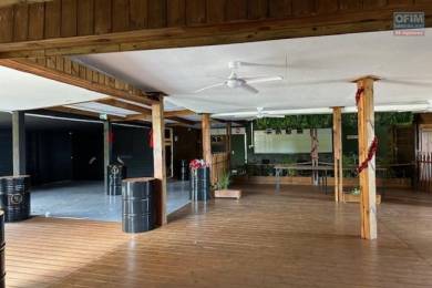 Location  Local commercial Saint-Pierre (97410) - REUNION