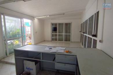 Location  Local commercial ANTANANARIVO () - MADAGASCAR