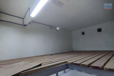 Location  Local commercial ANTANANARIVO () - MADAGASCAR