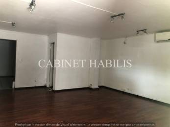 Location  Local Commercial Saint-Pierre (97410) - REUNION