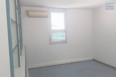 Location  Local commercial Le Port (97420) - REUNION