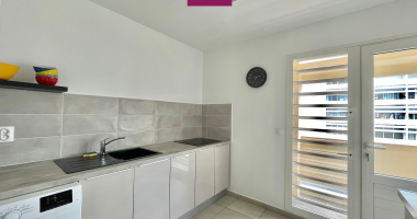 À louer   appartement t4 meublé et rénové à pointe-à-pitre, idéal colocation