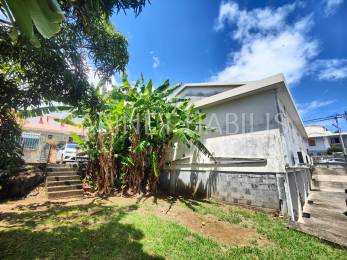 Location  Local Professionnel Sainte-Clotilde (97490) - REUNION