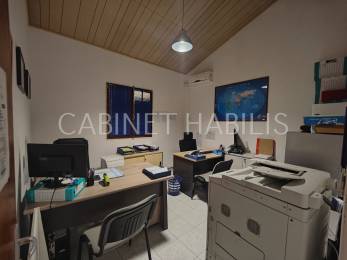 Location  Local Professionnel Sainte-Clotilde (97490) - REUNION