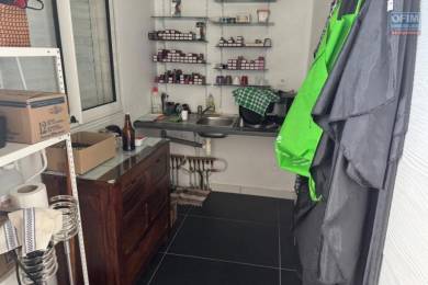 Location  Local commercial Tampon (97430) - REUNION