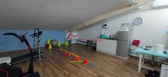 Location  Local Professionnel Saint-Pierre (97410) - REUNION