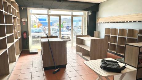 Location  Local Commercial Petit Bourg (97170) - GUADELOUPE