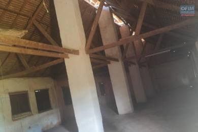 Location  Local commercial ANTANANARIVO () - MADAGASCAR