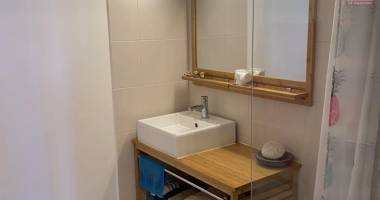a vendre t3 (les huppes de bourbon la montagne)