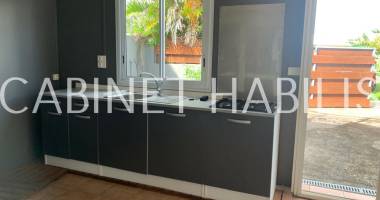 a vendre - appartement t4/5 d'environ 98.7 m2 - saint-philippe - 159 700 € hai.