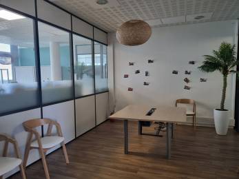Location  Bureau / Local professionnel Le Port (97420) - REUNION