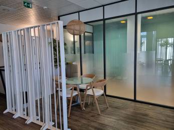 Location  Bureau / Local professionnel Le Port (97420) - REUNION
