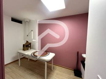 Location  Local commercial  Rivière Saint-Louis (97421) - REUNION