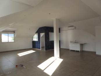 Location  Bureau / Local professionnel Saint-Paul (97460) - REUNION