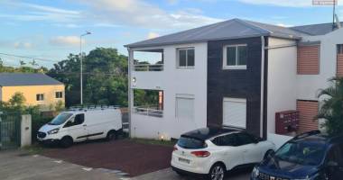 appartement de type t3 en rez-de-chaussée