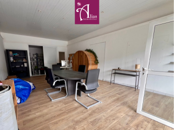 Location  Local Commercial Baie Mahault (97122) - GUADELOUPE