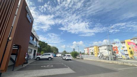 Location  Local Professionnel Les Abymes (97139) - GUADELOUPE