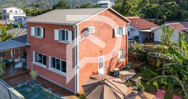ensemble immobilier f6 + f3, vue mer et montagnes !