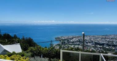 À vendre : magnifique villa familiale avec piscine et vue panoramique - la montagne