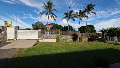Location Maison Mi-pente de l'Ouest (97435) - REUNION