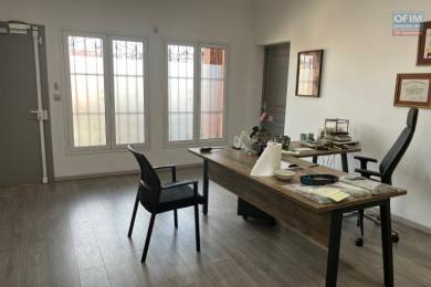 Location  Local commercial ANTANANARIVO () - MADAGASCAR